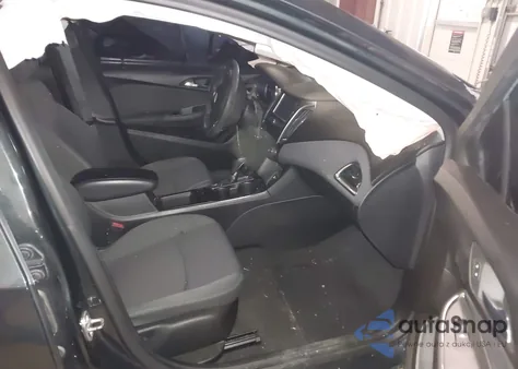 2018 Chevrolet Cruze Lt Auto z USA, uszkodzony, nr VIN 1G1BH5SE7J7235309